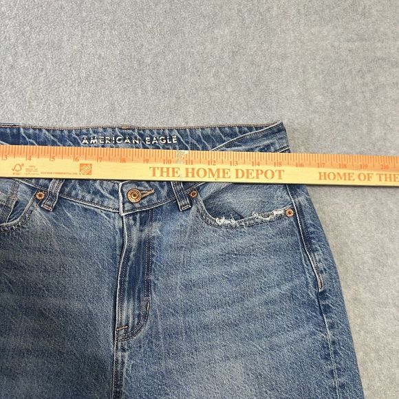 ‼️American Eagle Womens Jeans Size 8 Mom Jeans Hi Rise Boho Relaxed Fit Med Wash - Picture 5 of 16